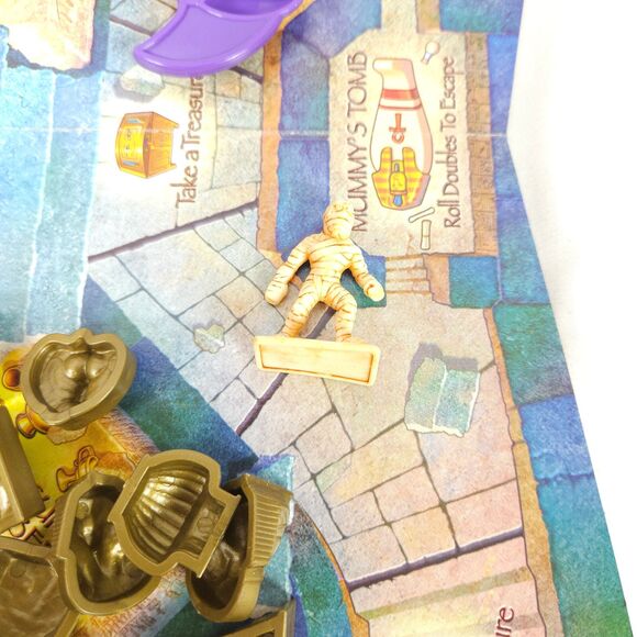 Escape The Mad Mummy 2004 Milton Bradley Board Game 100% Complete - Picture 9 of 10